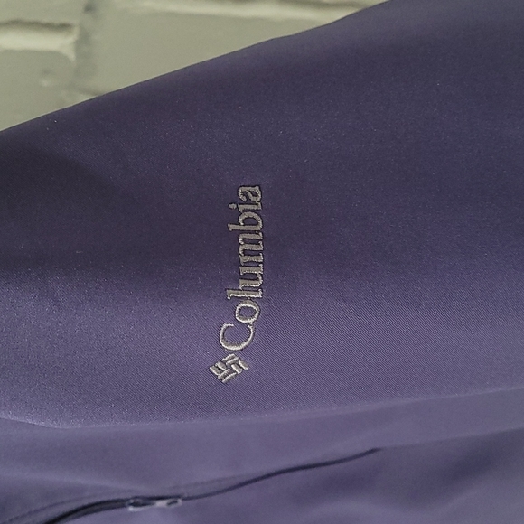 Pretty Columbia purplish blue jacket. In great condition! Size M - Picture 2 of 7